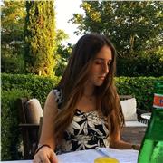 Studentessa universitaria al conservatorio cherubini, diplomata al liceo musicale, impartisce ripetizioni e aiuto compiti